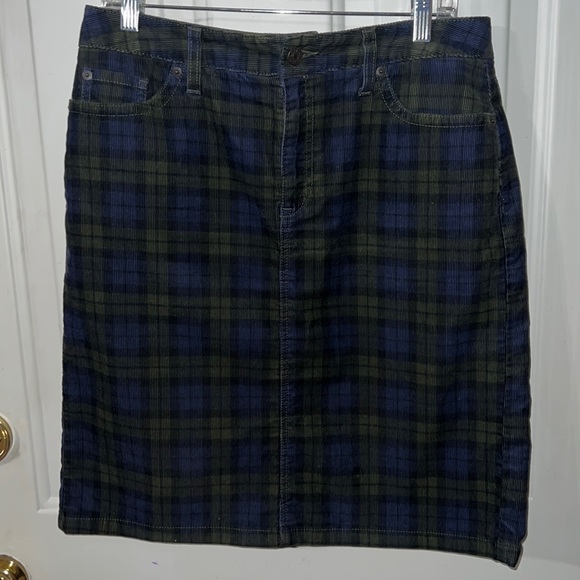 L.L. Bean Dresses & Skirts - Vintage LL Bean green / blue plaid corduroy skirt sz 10